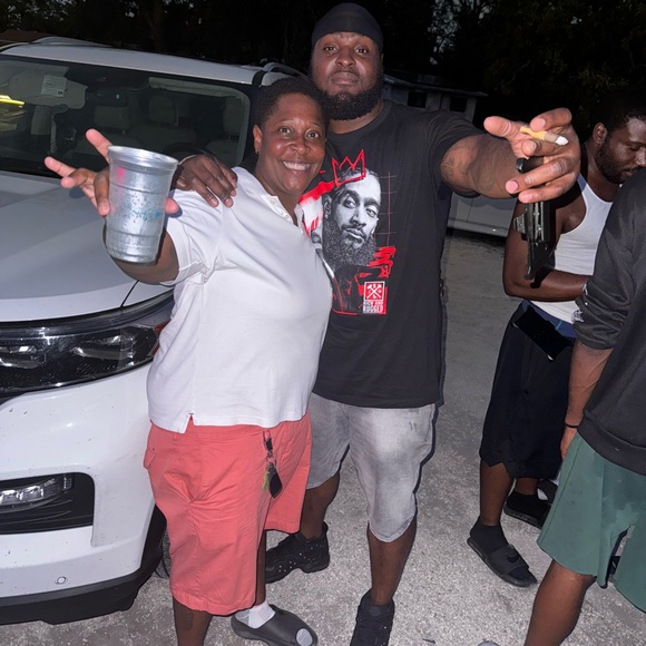 Meet your Posher, Tazz - Picture 6 of 7